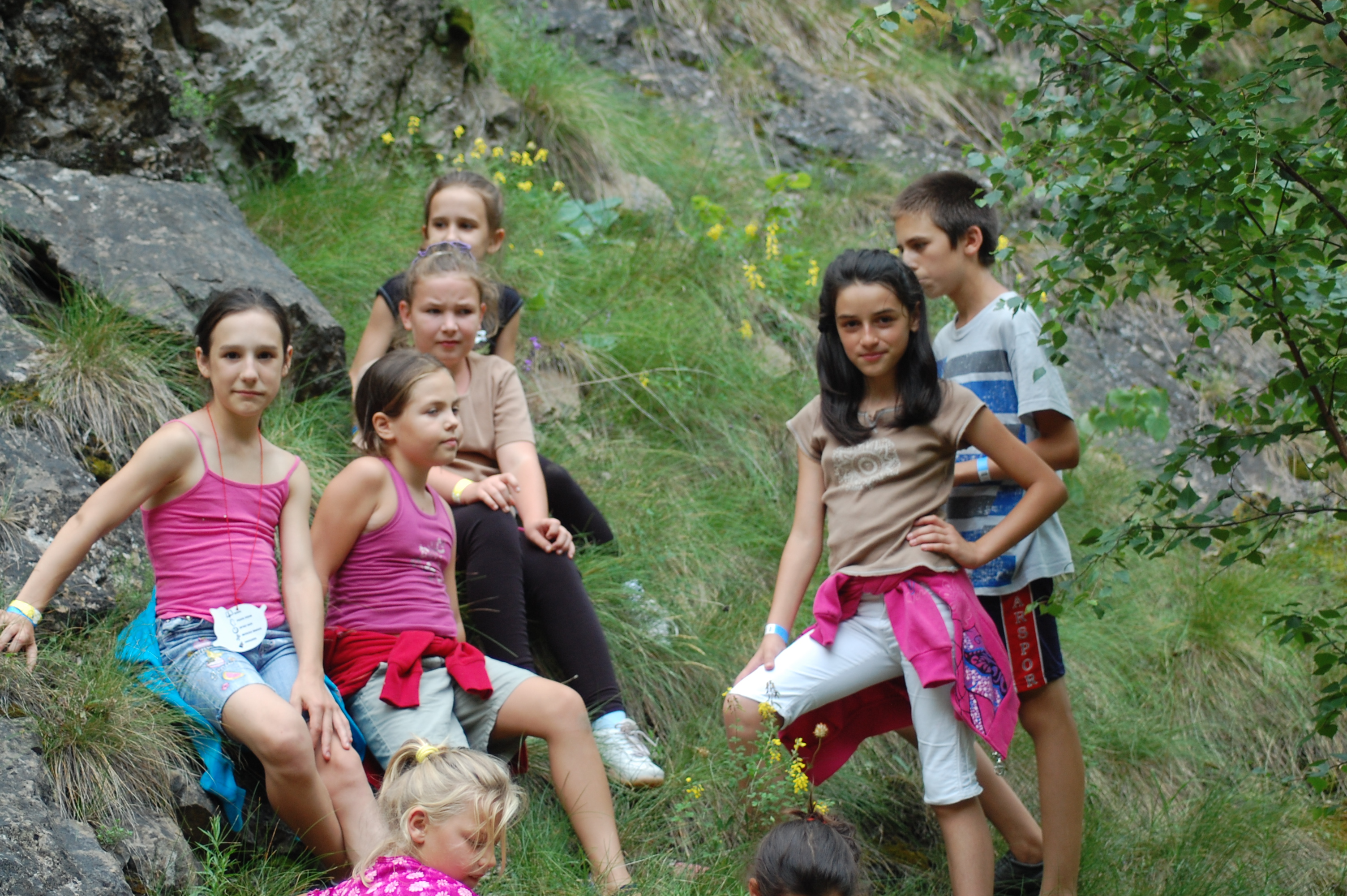 Groepsfoto tijdens het zomerkamp